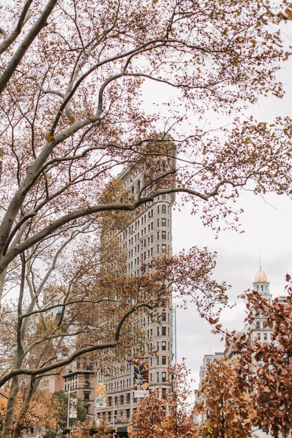 Hyatt Place New York Chelsea Exterior photo "The building is a landmark in the neighborhood."