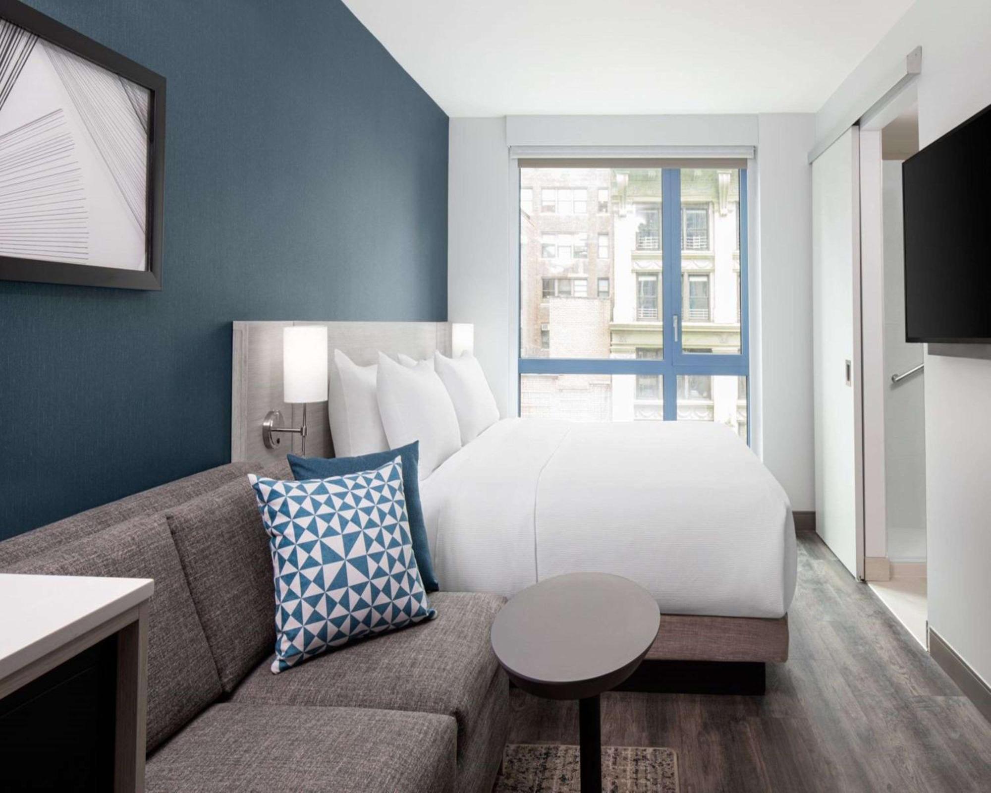 Hyatt Place New York Chelsea Exterior photo
